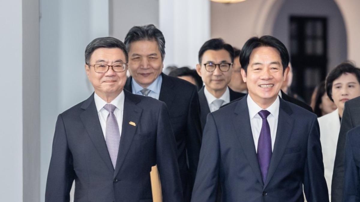 黨內定調「擁賴挺卓」。圖為總統賴清德(右)、行政院長卓榮泰(左)。(圖/總統府提供)
