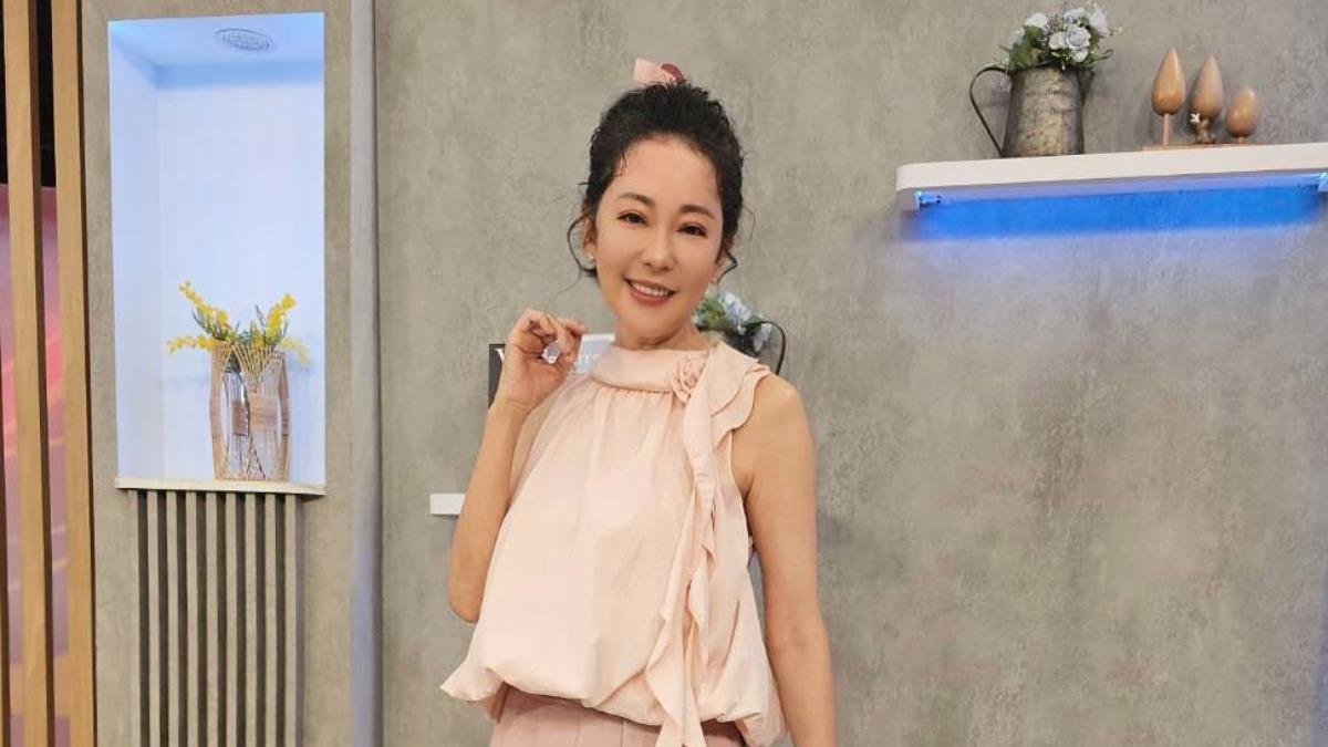 八點檔女星2年沒戲拍!轉行賣衣服苦嘆「不是我不演」揭業界內幕