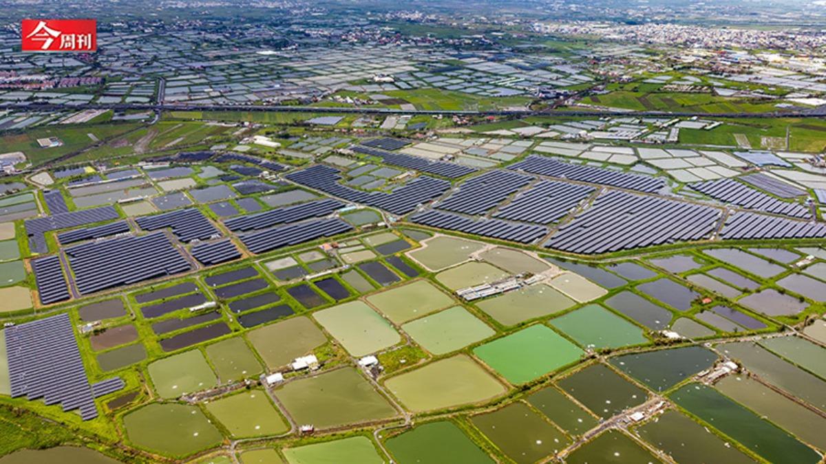 漁電共生法規不斷變動，漁民無所適從。（圖／今週刊）