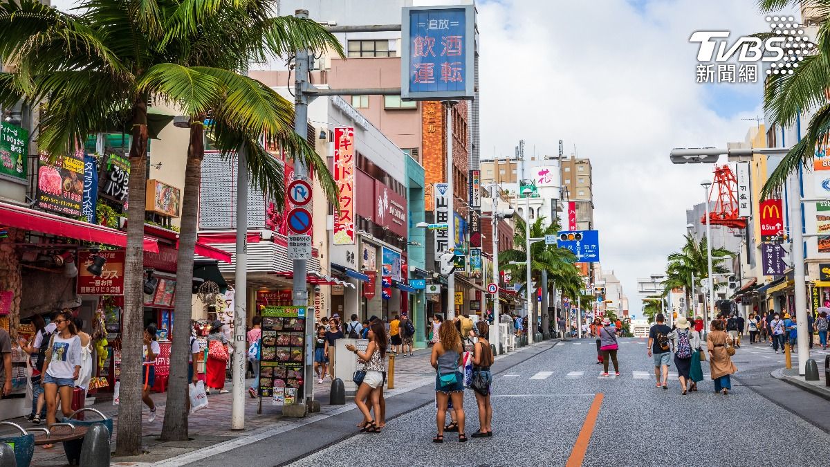 日本各地頻飆高溫，沖繩那霸反倒成為新避暑勝地。（示意圖／shutterstock達志影像）