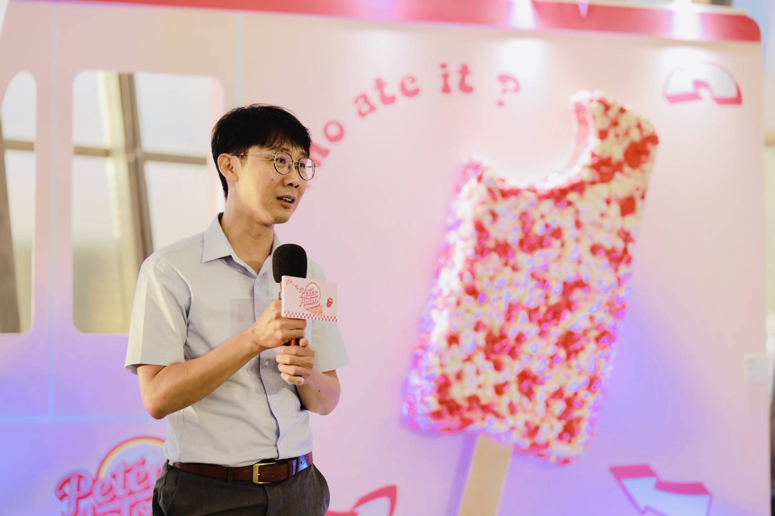 沒有熱量但超甜!彼得安東《HowSweet甜的滋味》 巨型甜點展 療癒看海美術館