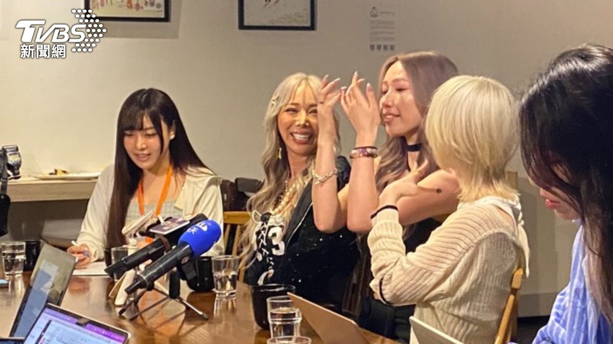 幹完18年!H級女優佐山愛聊引退作哭了 淚吐心聲:對粉絲抱歉