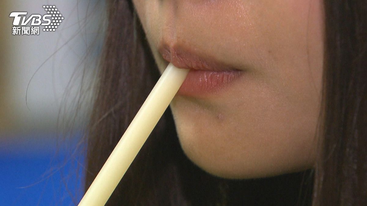 平時一週會喝幾次含糖手搖飲,加上阿公有糖尿病的家族病史。(圖/TVBS)