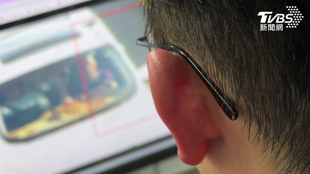 AI取締未繫安全帶。(圖／TVBS)