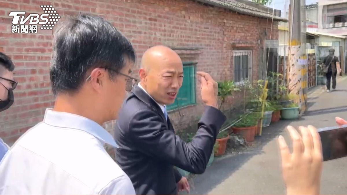 投票冷清人潮稀,韓國瑜笑曬成「茶葉蛋」。(圖/TVBS)