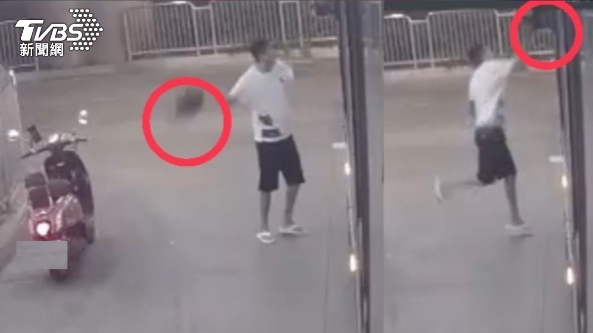 獨家畫面曝光！騎士暴走猛砸公車　追打司機全都錄