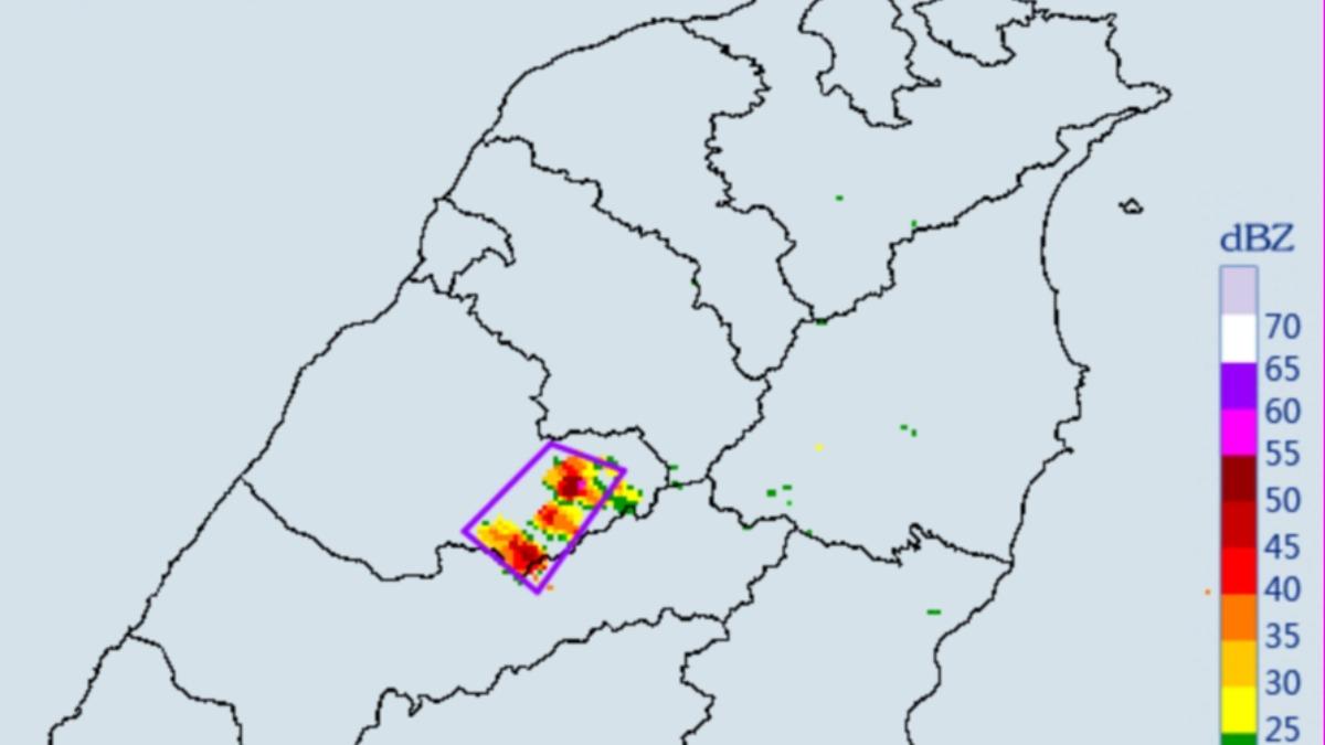 天氣／雨彈來襲！台中、苗栗大雷雨即時預警　慎防劇烈降雨