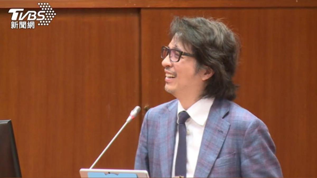 葉丙成回歸台大!選課學生進教室需「雙重認證」 台大回應了