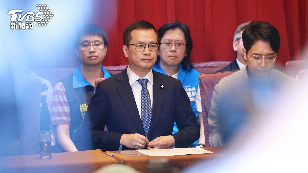 內幕/力防張亞中當選黨魁!羅智強為盧秀燕築起「親中防火牆」