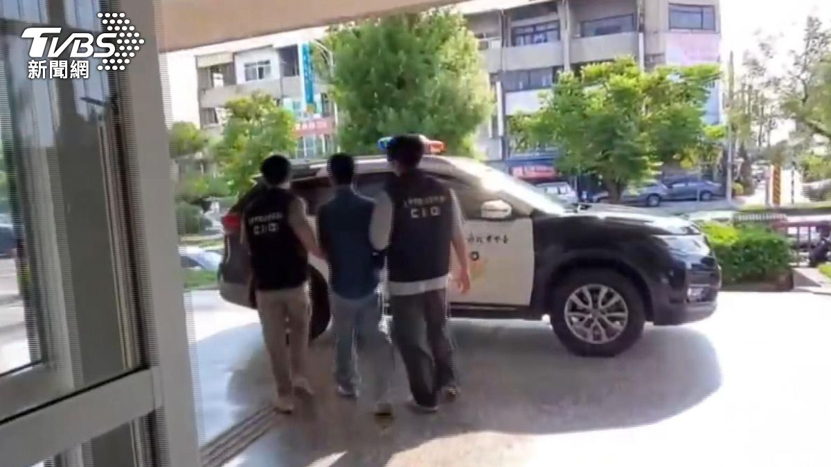 越籍移工酒後鬧翻 持刀刺同鄉臟器外露。(圖/警方提供)