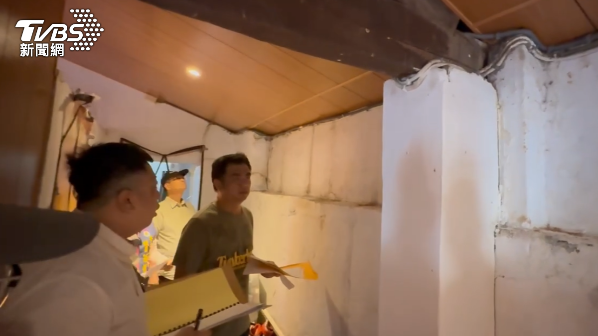 19號打給建管處求助,對方卻說路途太遠到不了,建管處則澄清第一時間有確定沒大礙,六天後才到場會勘(圖/TVBS)