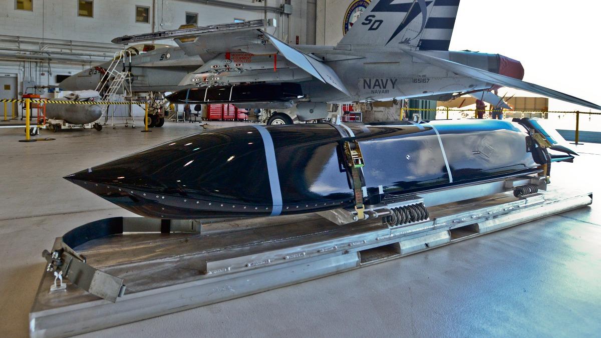 AGM-158C遠程反艦飛彈。(圖／Lockheed Martin)