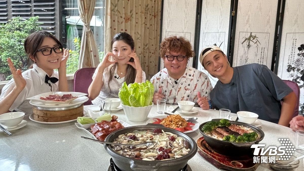 曾子余(右)和梁舒涵(左)為納豆和依依設計七夕浪漫行程。(圖/TVBS)