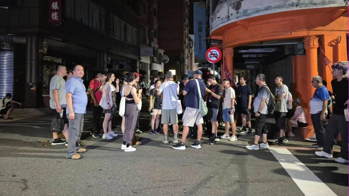 策畫鹽埕區鬼月限定導覽路線，揭開故事背後歷史。（圖／鹽埕研究所授權提供）