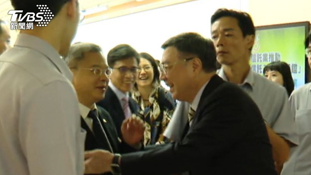 行政院長卓榮泰與準經濟部長龔明鑫。(圖/TVBS)