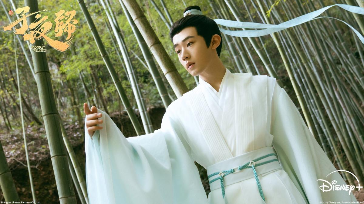 吳俊霆暖男形象圈粉。（圖／Disney+提供）