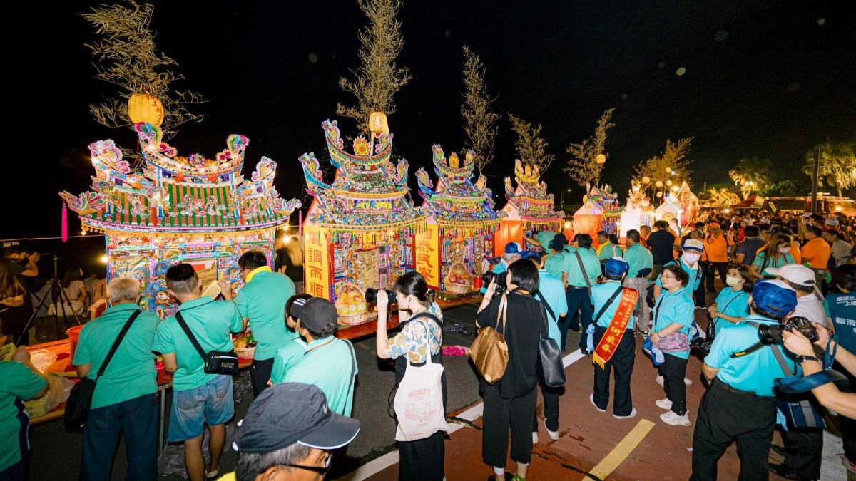 鷄籠中元祭每年吸引許多民眾參與。(圖/翻攝自鷄籠中元祭臉書)