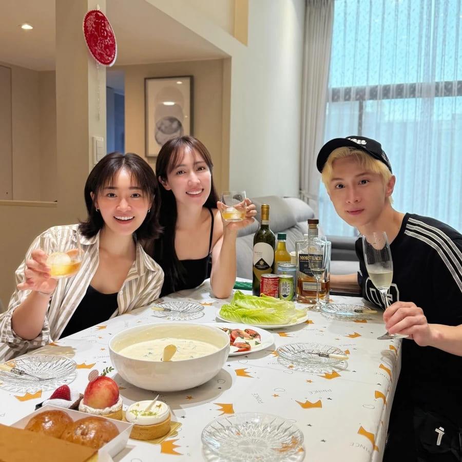 飲食方面避免「冰、冷、生、鈉」四大地雷食物。(圖/翻攝自IG@estherxun)