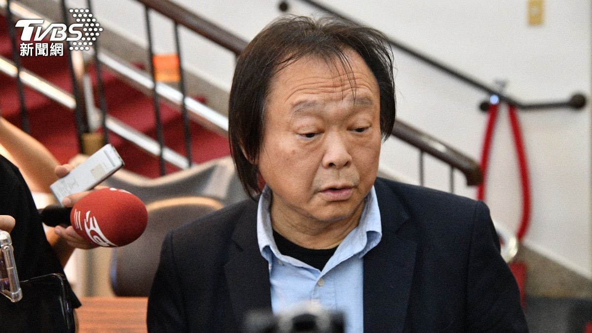 王世堅遭爆「人在中國」！　本人緊急發聲了