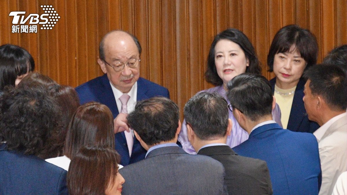 柯建銘將黨團大會改到議場進行。（圖／胡瑞麒攝）