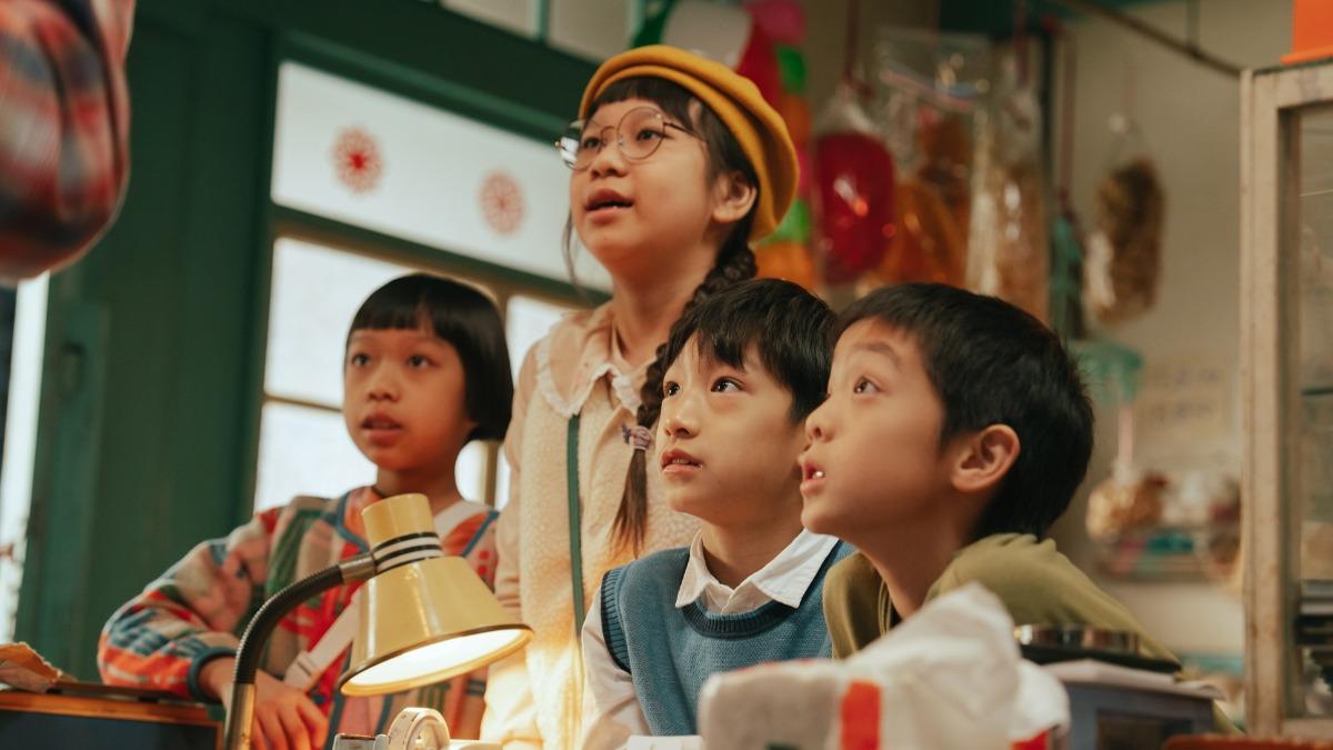 斯拉(左起)、胖球、謝以樂、鄒暟澐溫馨回歸。(圖/公視提供)