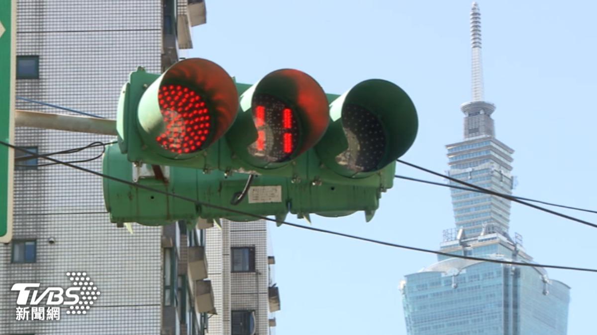 提升交通安全 交長:路口擬導入AI識別提早示警