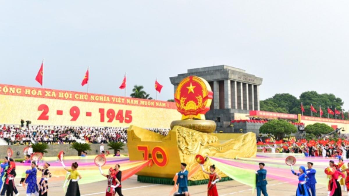 越南9/2國慶!普發現金每人120台幣 民:可買3杯咖啡