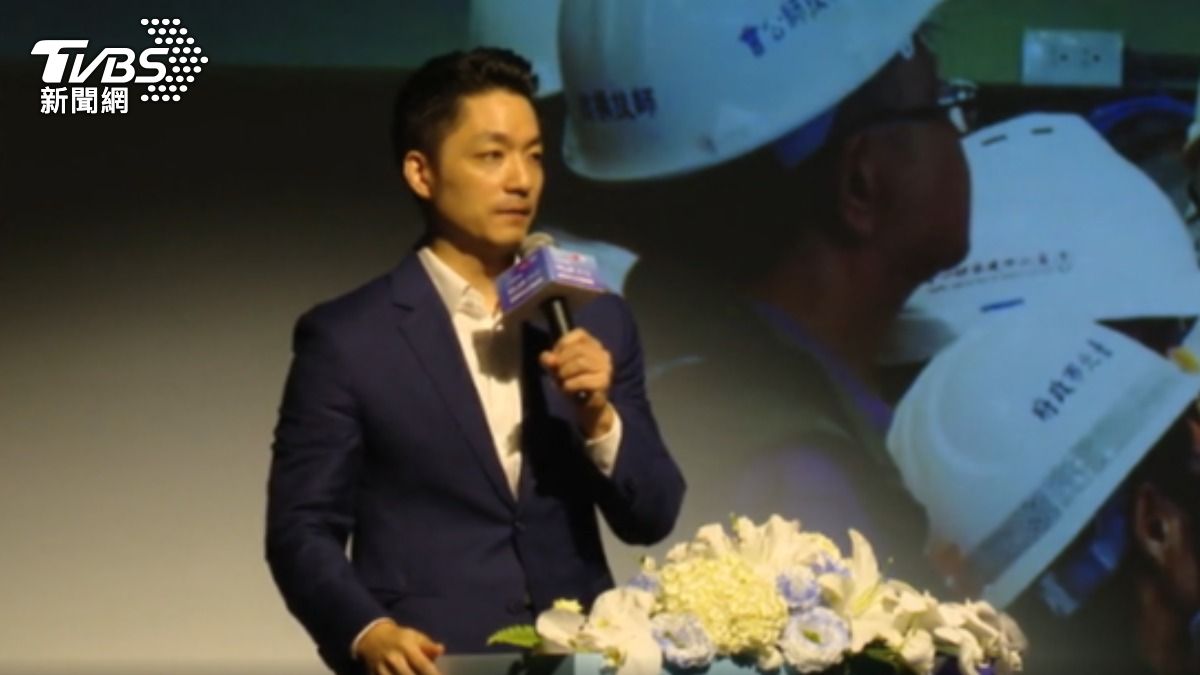卓喊「地方開口哪次沒幫」 蔣舉例:鮮奶政策。(圖/TVBS)
