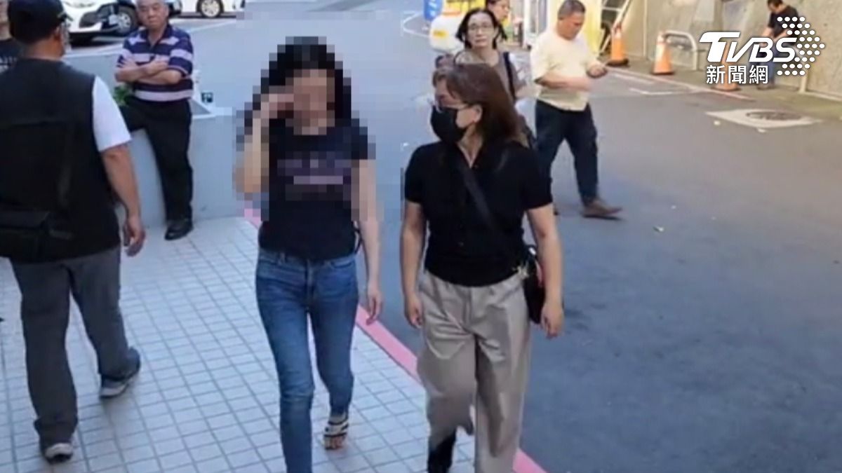 2個月男嬰亡,法醫認定猝死,母淚喊媽媽好愛你。(圖/TVBS)