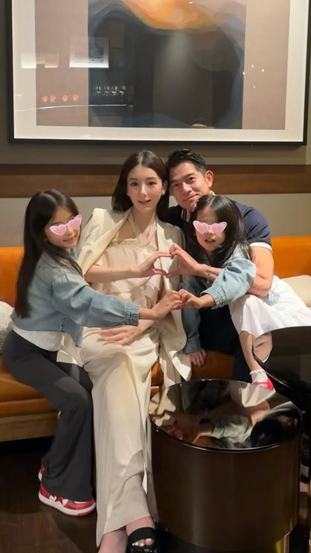 舞台王者郭富城(Aaron)與方媛(Moka)婚後育有一對寶貝女兒。(圖/翻攝自IG@mokafy)