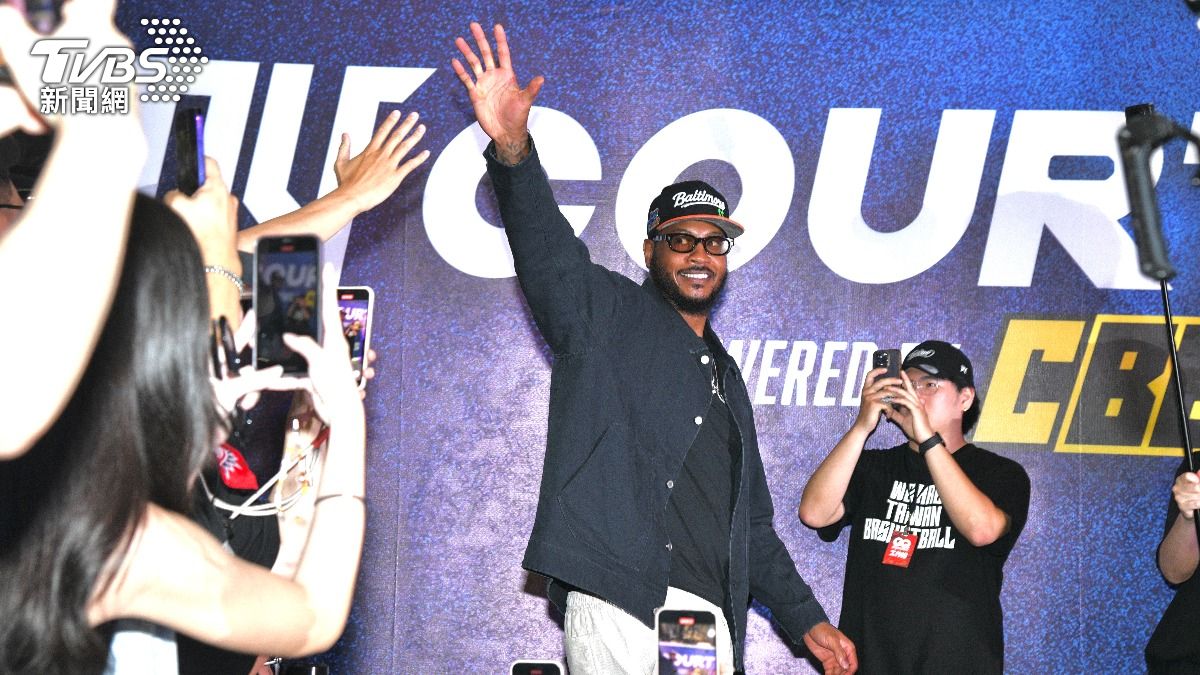 NBA「甜瓜」出席活動遲到 熱情粉絲不畏酷熱苦等High翻
