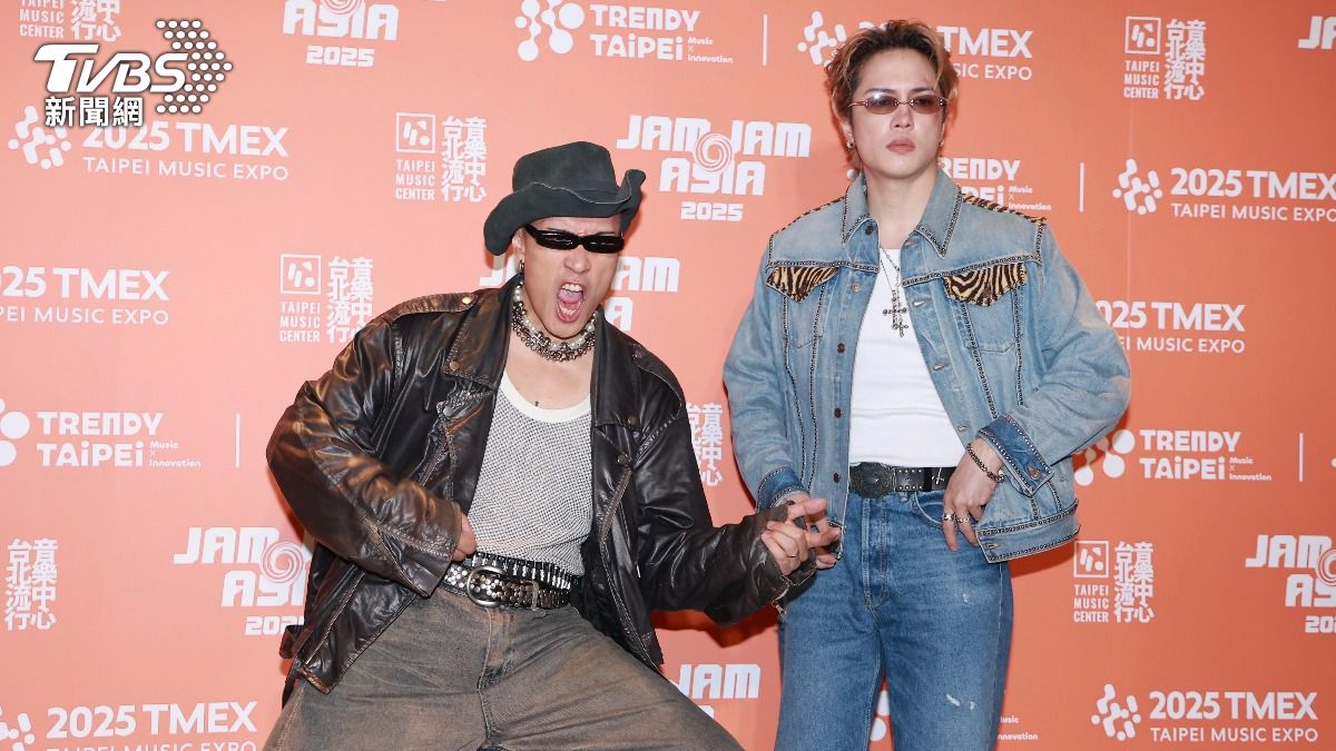 J.Sheon練肌太猛!黃宣被拍肩突喊脫臼 嚇壞:地板都在震
