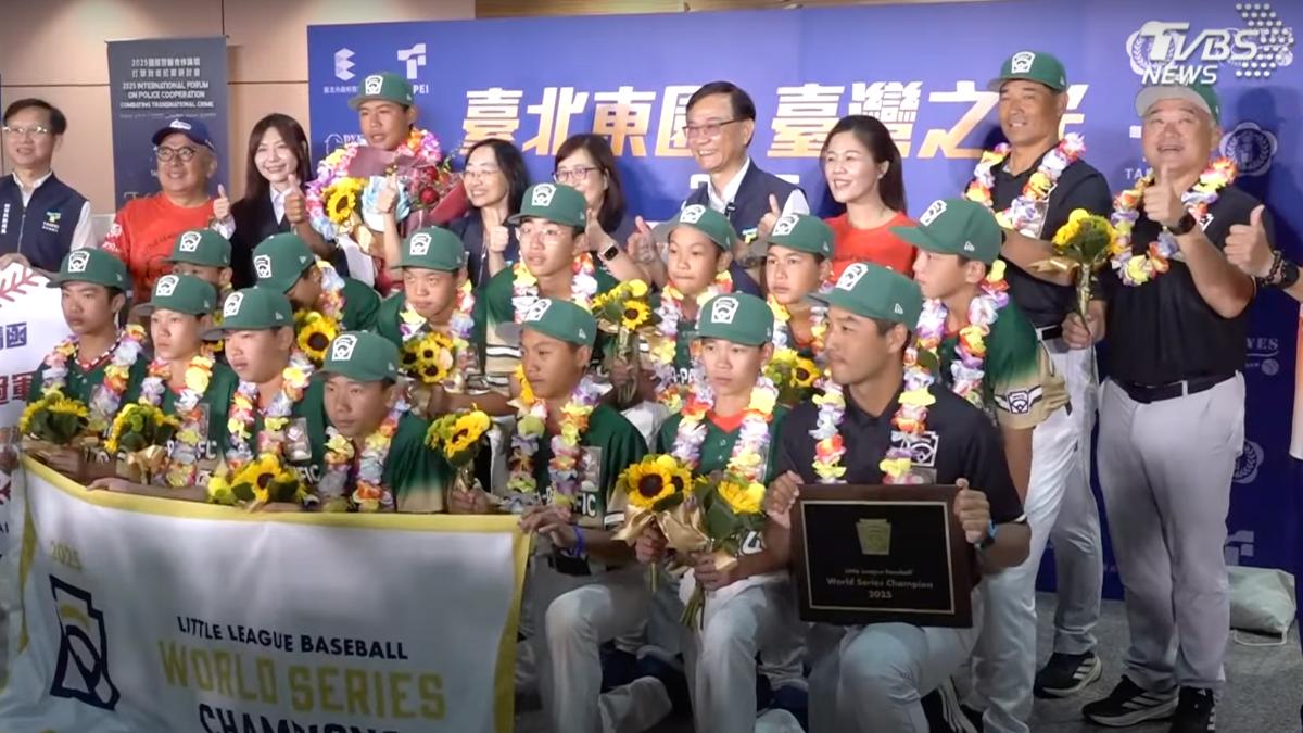 東園國小奪威廉波特冠軍光榮返國 教頭賴敏男將榮耀獻給「這2人」