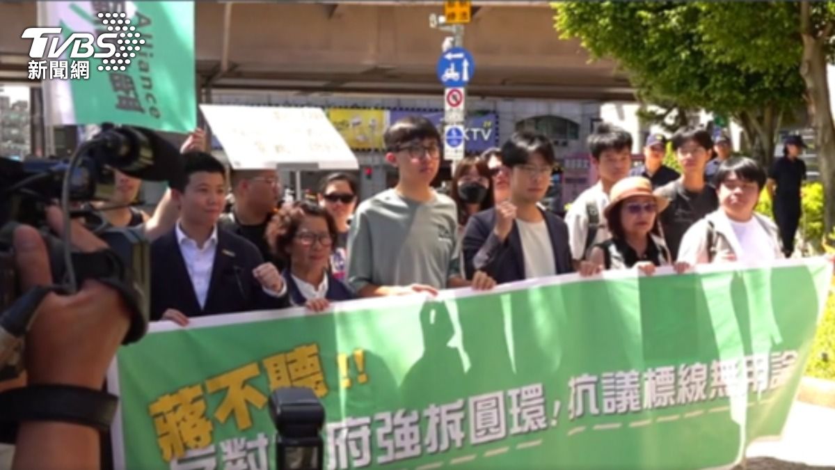 拆公館圓環、機械狗同廠商? 北市:勿以訛傳訛。(圖/TVBS)