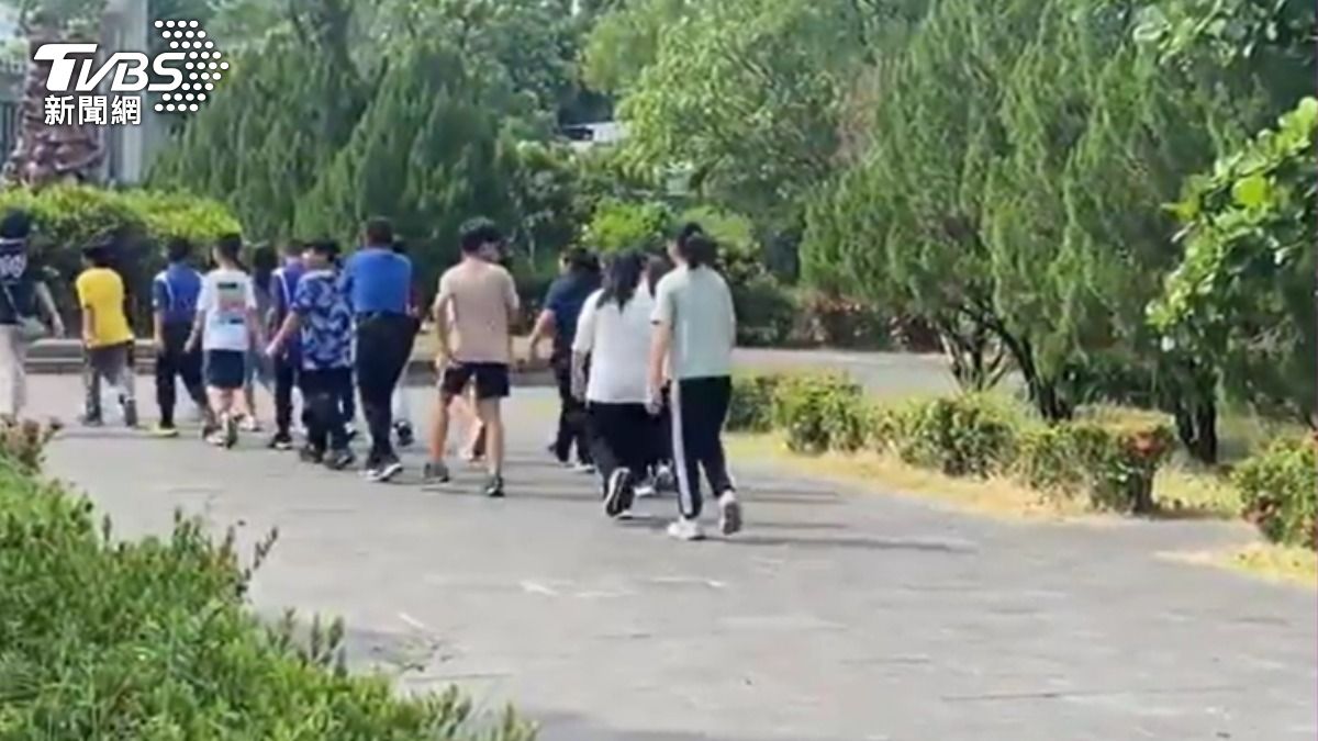 瑞穗國小目前仍缺兩名代理教師。（圖／TVBS）