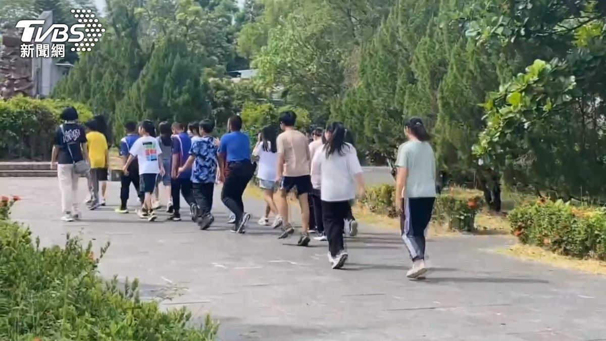 少子化衝擊!苗裁併小校補助萬元交通費,花蓮缺18名教師。(圖/TVBS)