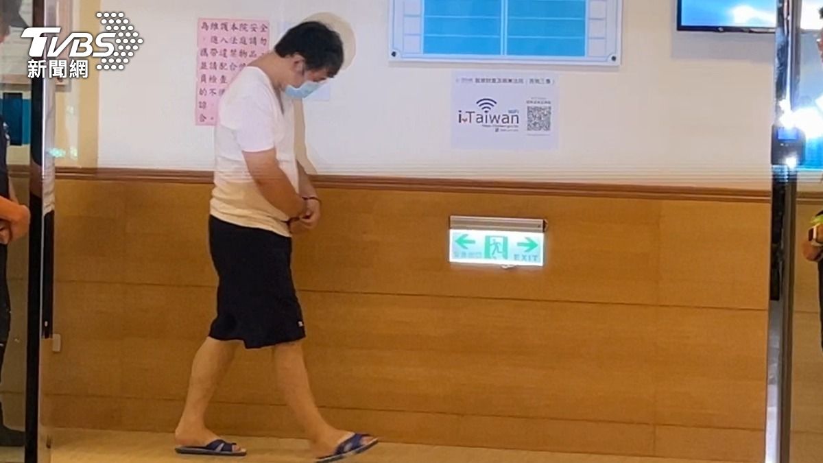 3名涉案工程師移審法院。(圖/TVBS)