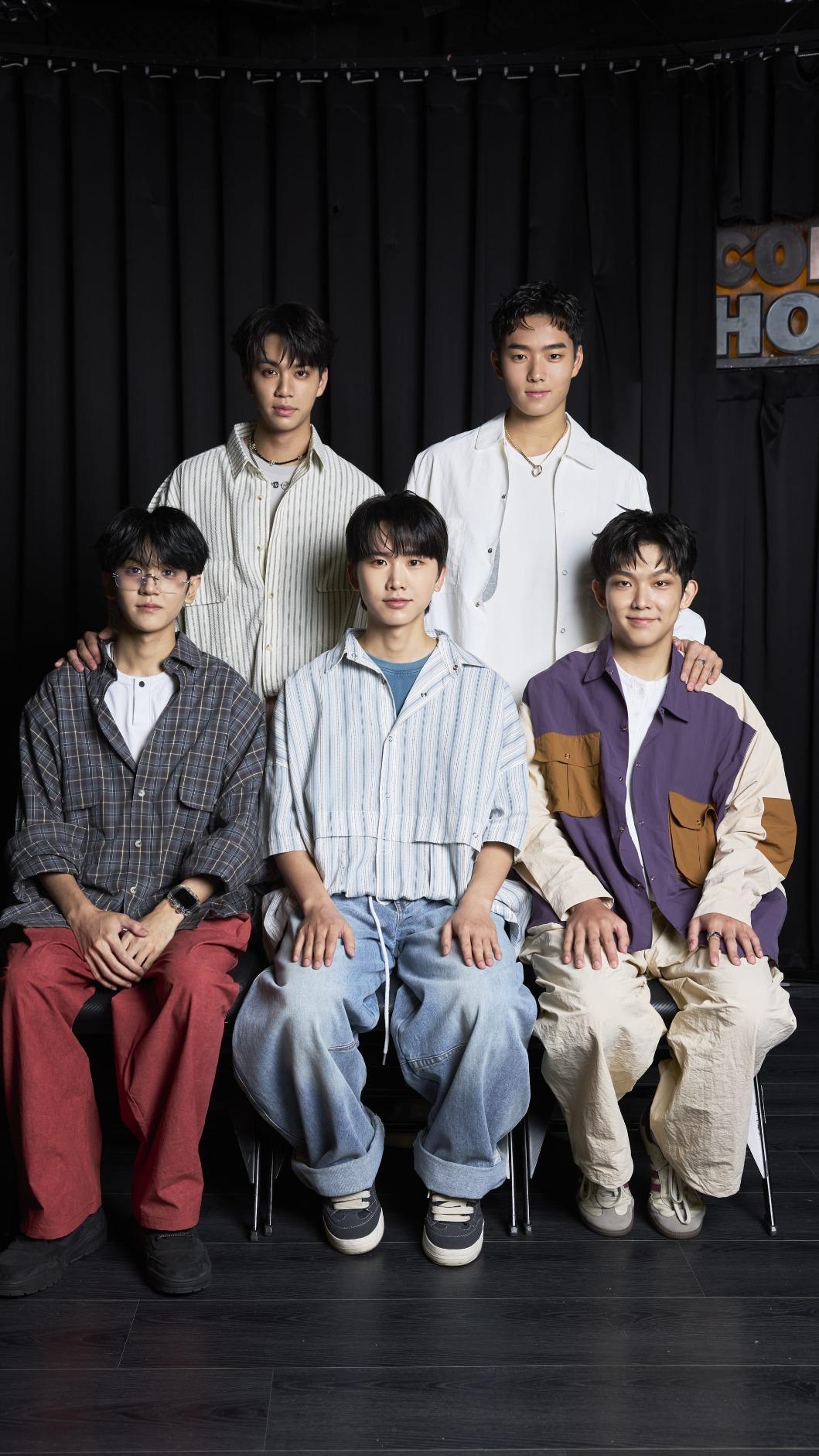 AcQUA源少年終於五人合體。(圖/種子音樂提供)