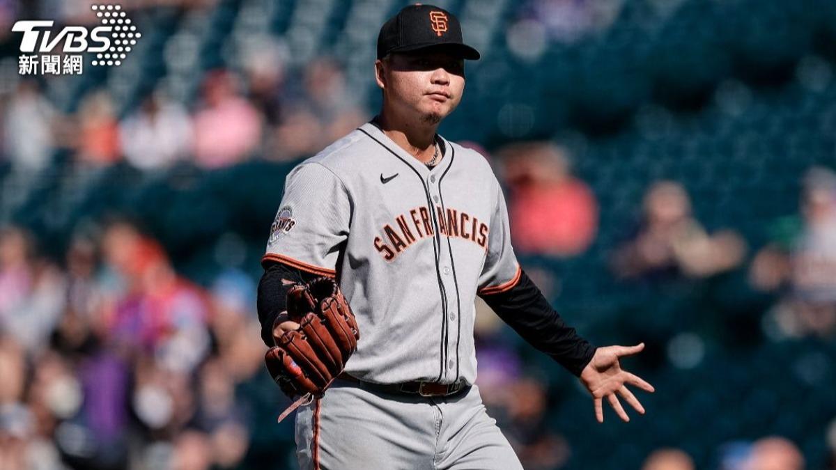 MLB/鄧愷威5.1局8K好投 巨人教頭讚「橡膠手臂」