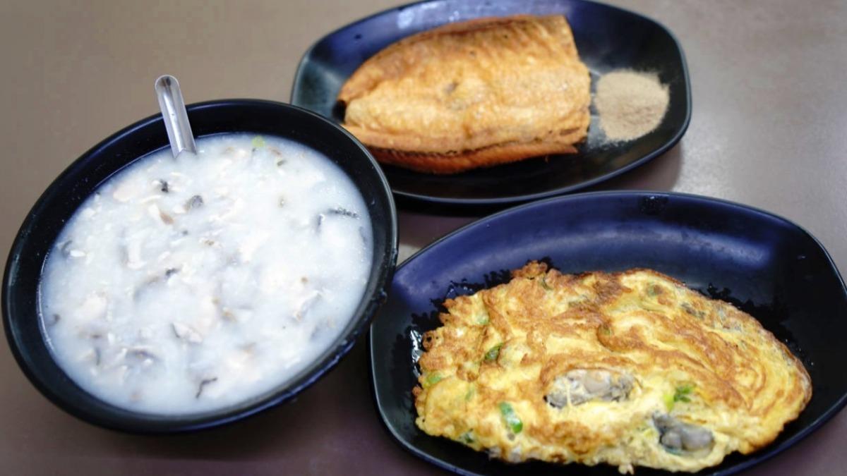 組合必點海鮮粥、煎虱目魚肚、與蚵仔蛋。(圖/依娃旅行小確幸提供)