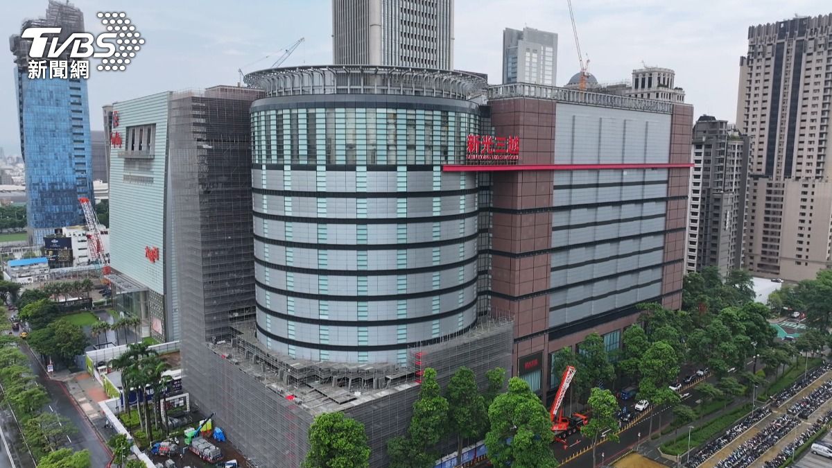 台中百貨龍頭即將回歸!市民:盼重現昔日榮景。(圖/TVBS)