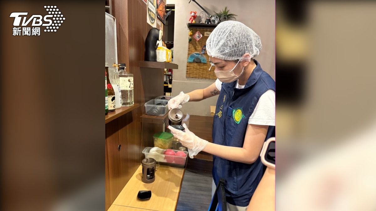 壽司店醬油裡疑有「蛆」！衛生局揪缺失 裁罰3萬