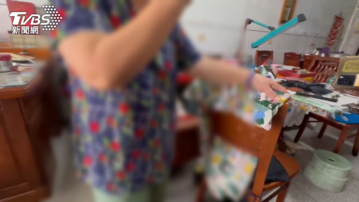 他當時告訴阿嬤，要先去員林找女朋友拿制服。(圖／TVBS)    