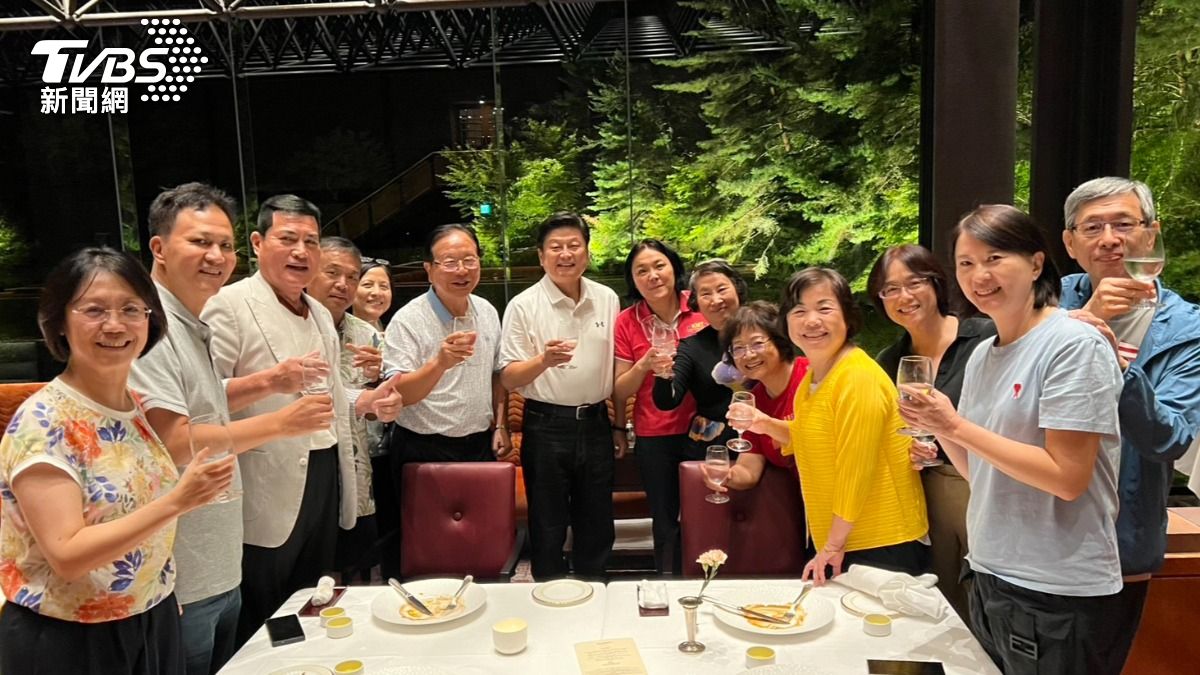 國會史上最大團!傅崐萁揪27藍委日本拜會眾議院「出席名單」曝