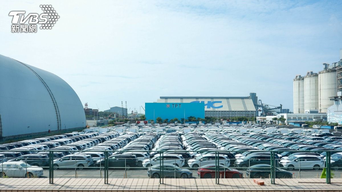 8月車市急凍!總銷量跌破3萬大關,專家:復甦取決於這兩大變數