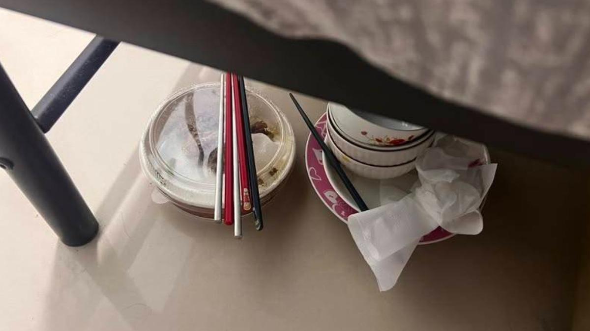 妹子不洗碗盤「放床底」!遭男友媽碎念怒了:讓我有婚姻恐懼症