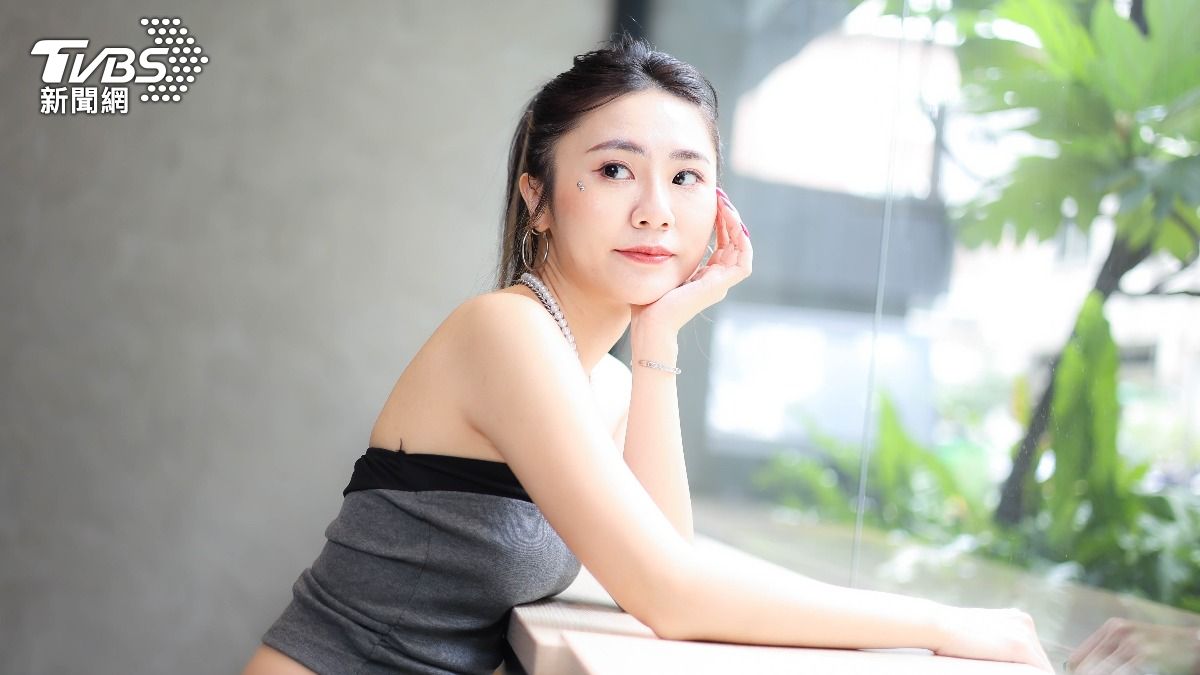 吳雨璇被分手後,意外和國小同學搭上線,沒想到對方也是渣男。(圖/張哲鳴攝)