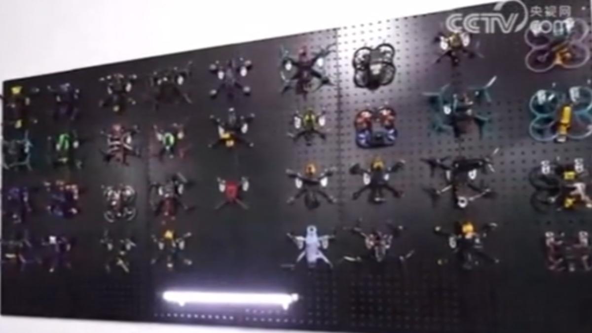 大陸武警研發多功能無人機,展現協同作戰與技術進展。(圖/大陸央視)