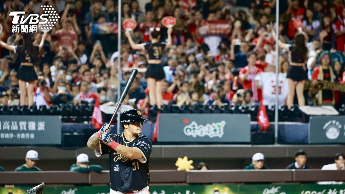 中職／林智勝要引退了！倒數第三戰選保送未敲安　球迷喝采中下場