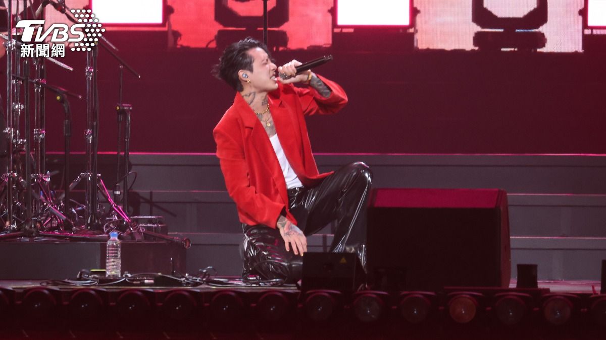 才拿金曲獎！TRASH攻蛋突喊「單飛不解散」　主唱阿夜爆天大好消息